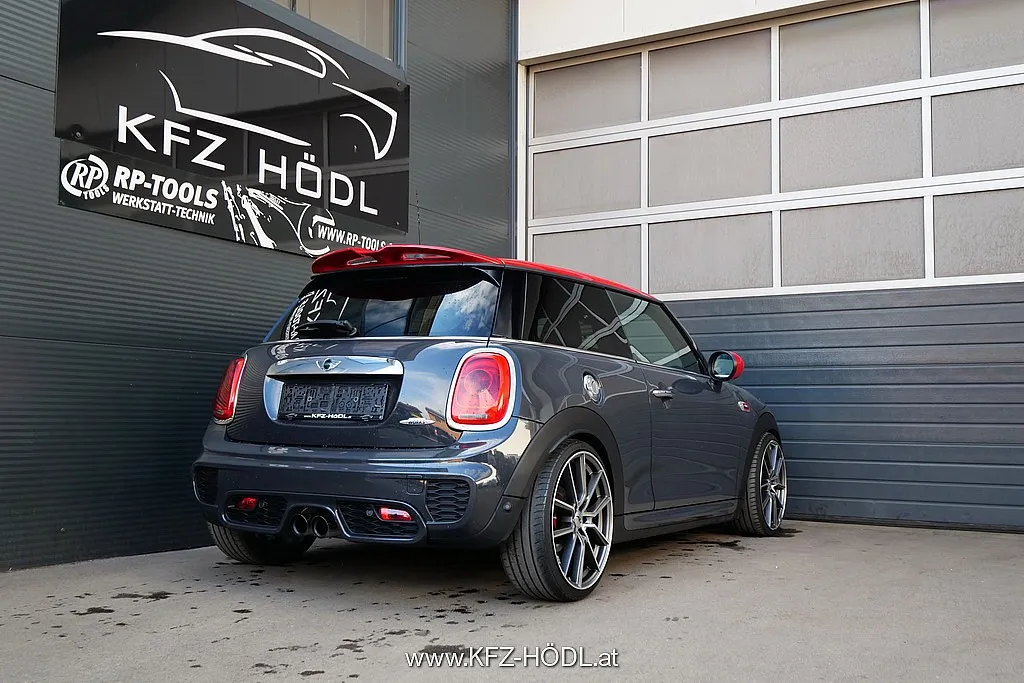 Mini MINI Hatch John Cooper Works Aut. Image 2