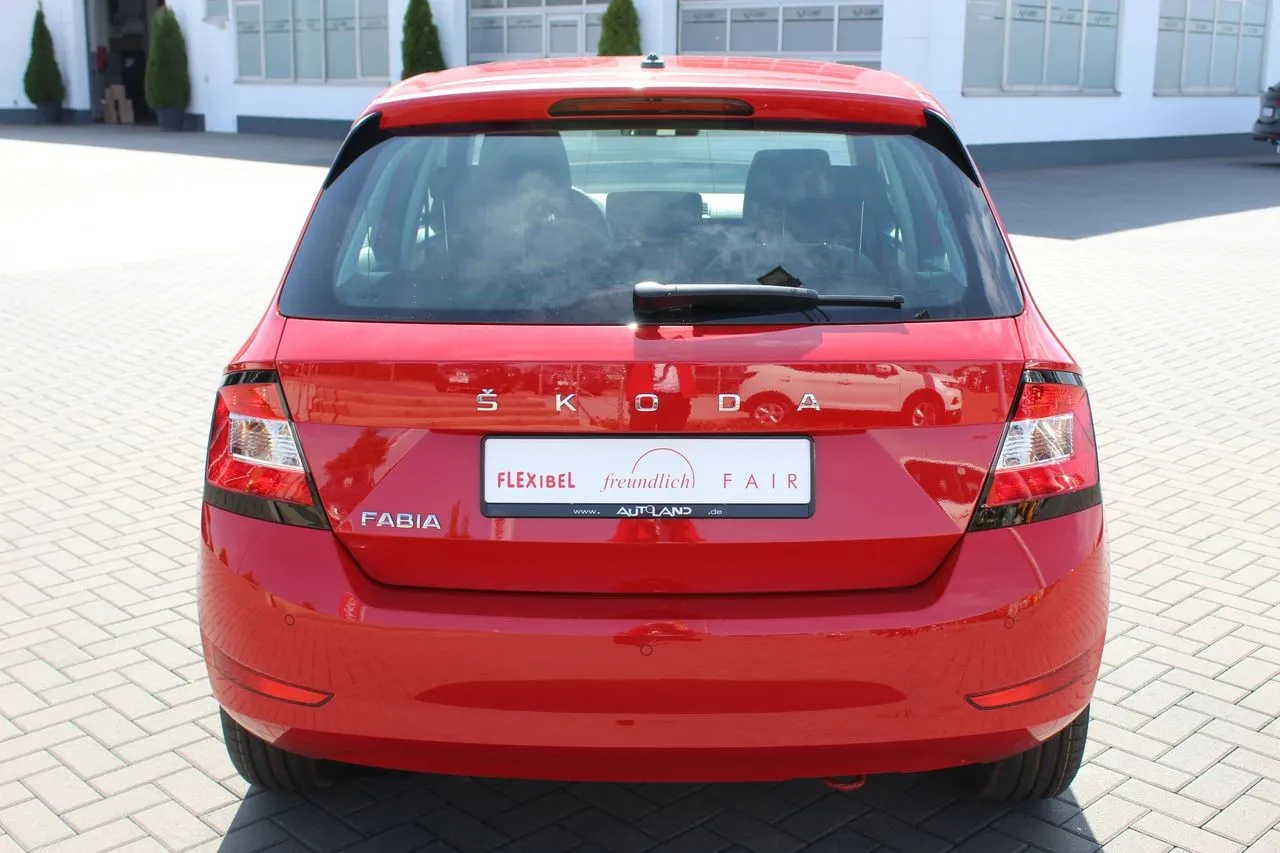 Skoda Fabia 1.0 TSI Tempomat...  Image 4